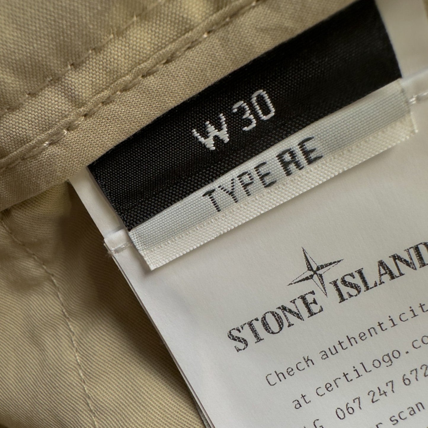 S/S 25 Stone Island Weatherproof Cotton Canvas Ghost Piece Cargo Trousers - 30 RE