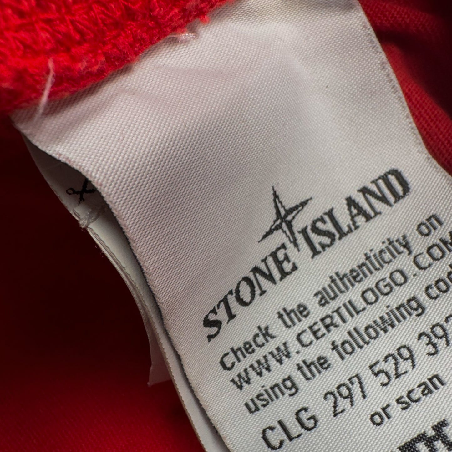 S/S 16 Stone Island Cotton Jersey Cargo Shorts - Red