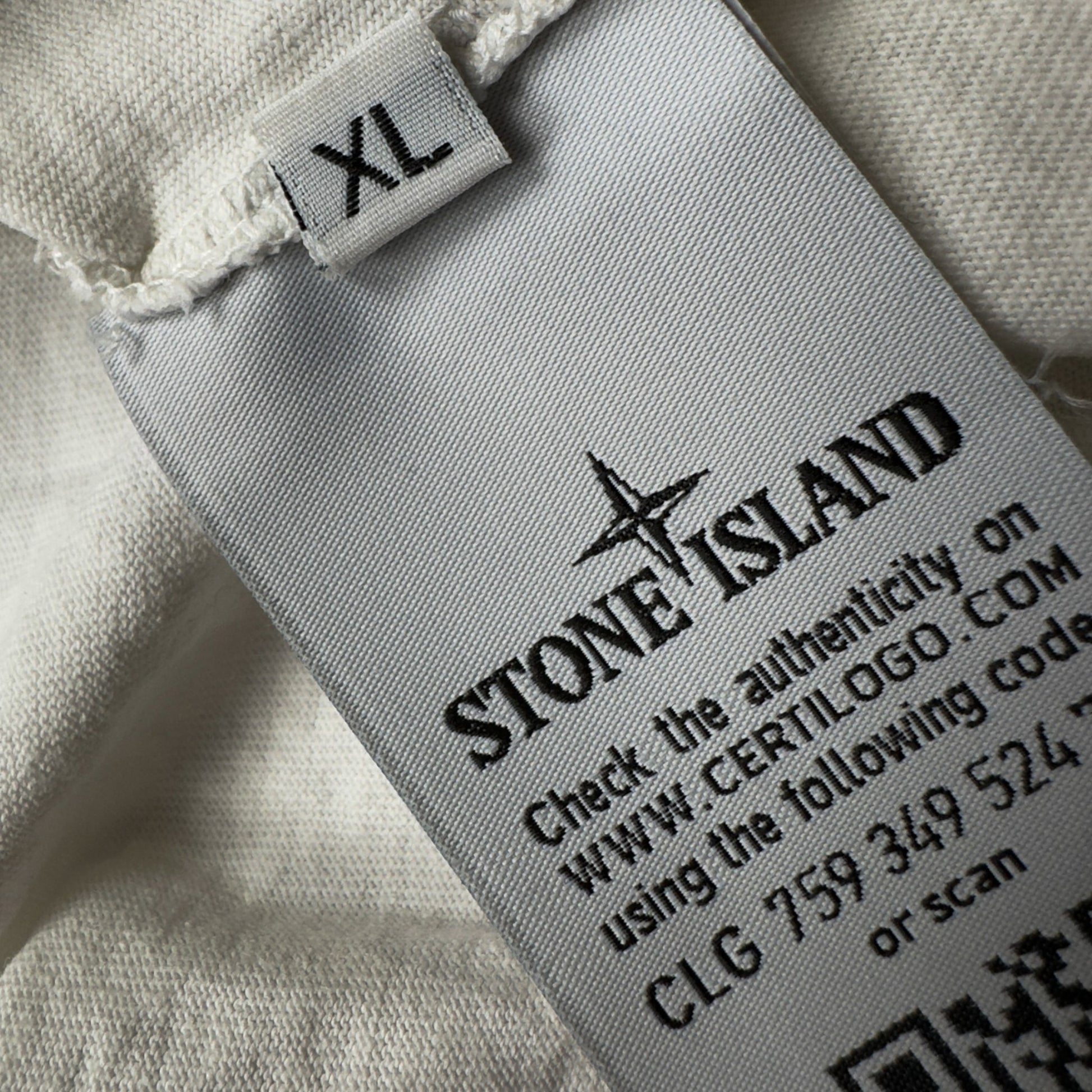 A/W 19 Stone Island "Graphic One" T-Shirt - White