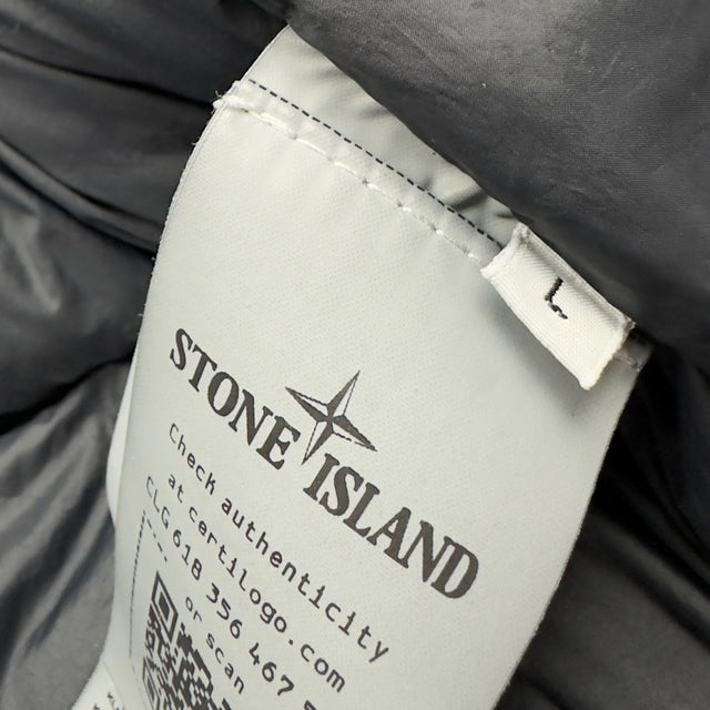 A/W 21 Stone Island Naslan Light Watro Down TC - Black