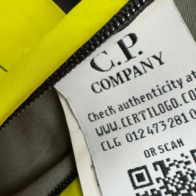 C.P. Company Micro M Goggle Jacket - Yellow