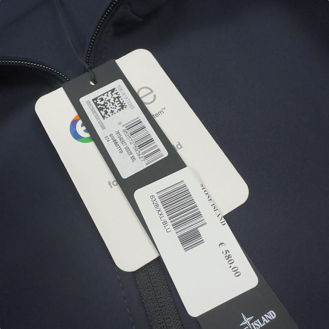S/S 23 Stone Island Light Soft Shell-R Jacket with e-dye Technology - Navy