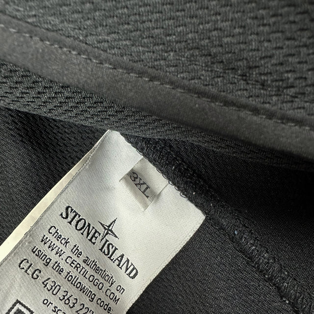 S/S 18 Stone Island Light Soft Shell - R