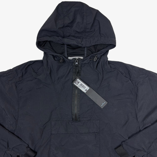 A/W 22 Stone Island Naslan Light Smock - Black