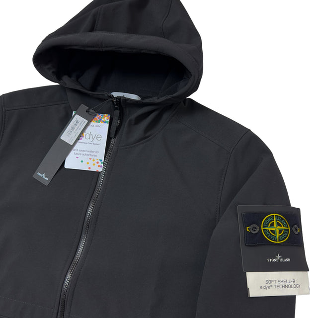 A/W 22 Stone Island Soft Shell R e.dye Jacket