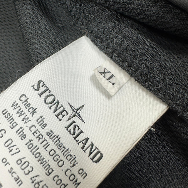 S/S 18 Stone Island Light Soft Shell - R