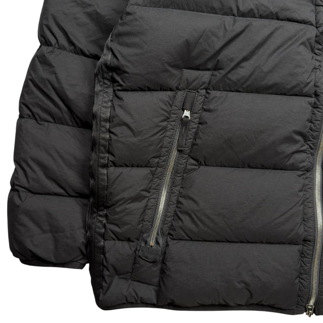 A/W 23 Stone Island Seamless Tunnel Nylon Down TC Puffer Jacket - Black