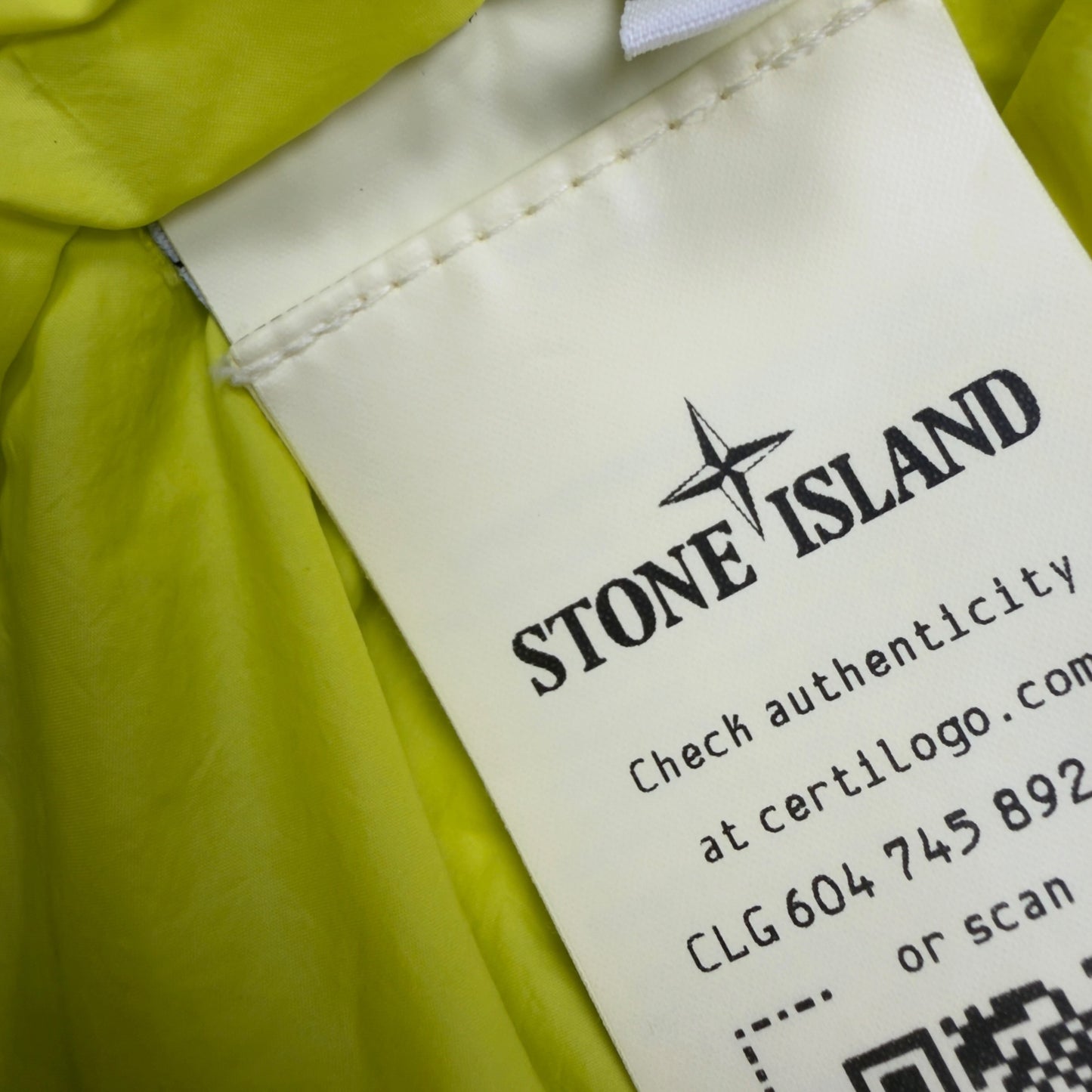 S/S 22 Stone Island Skin Touch Nylon-TC - Yellow