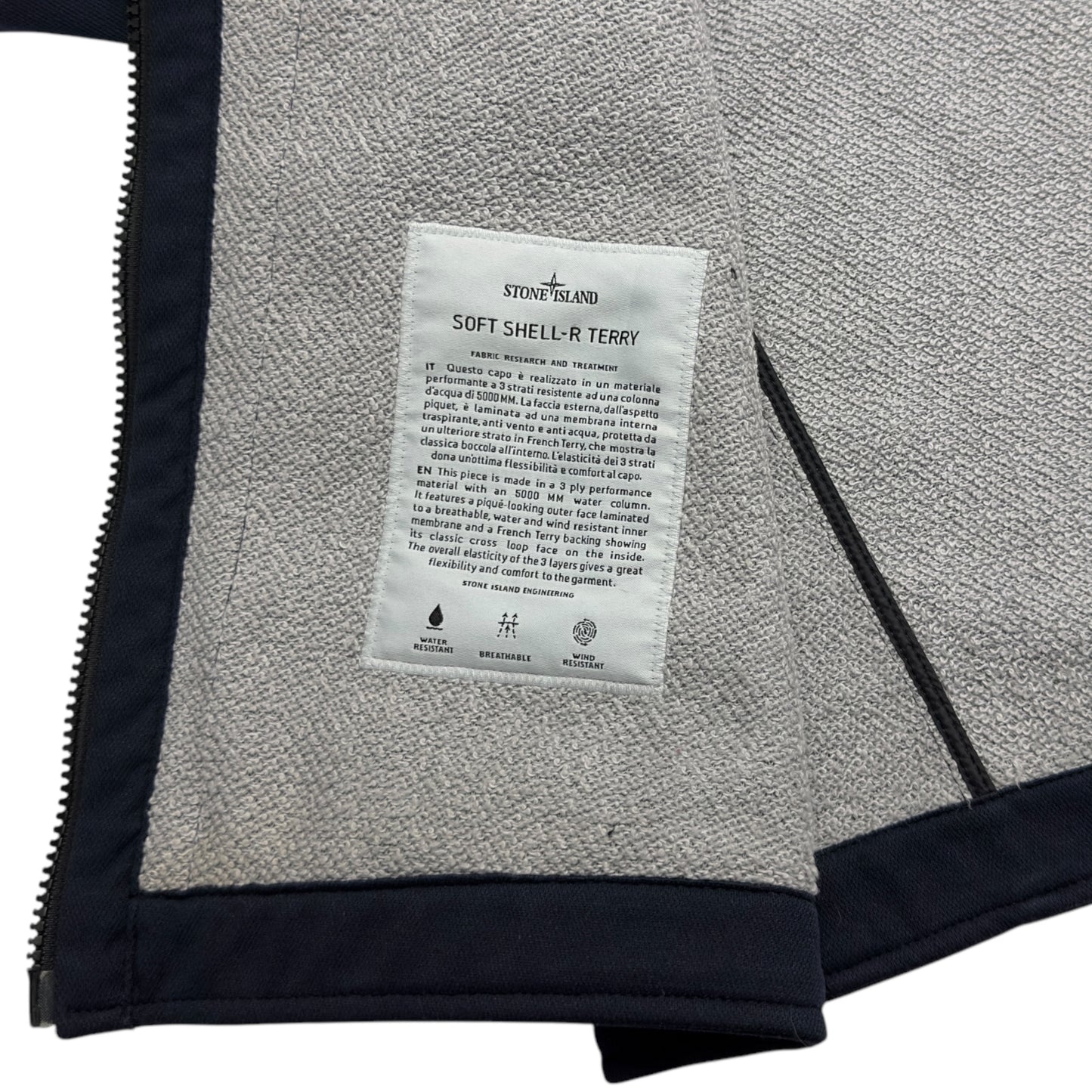 A/W 16 Stone Island Soft Shell-R Terry