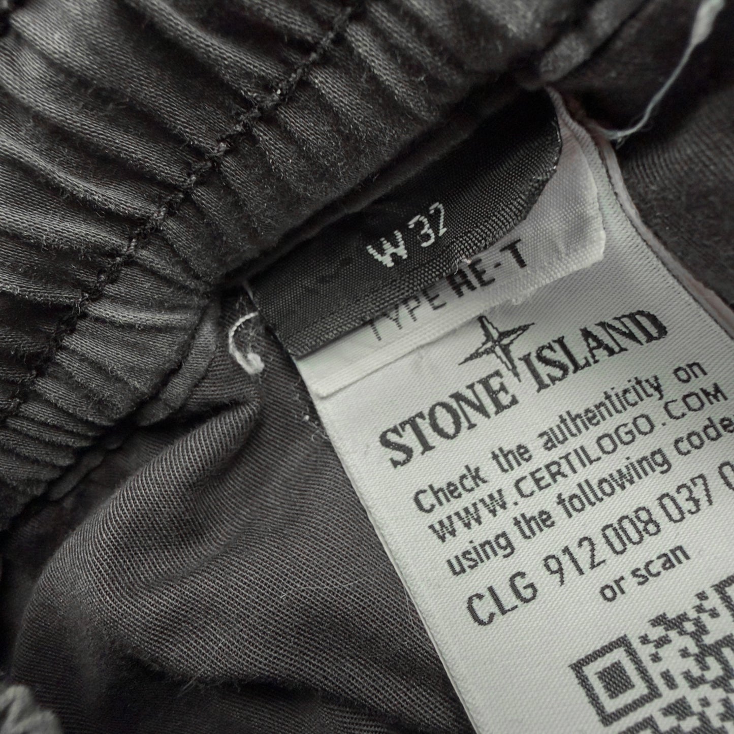 A/W 20 Stone Island Cuffed Cargo Trousers - Dark Grey