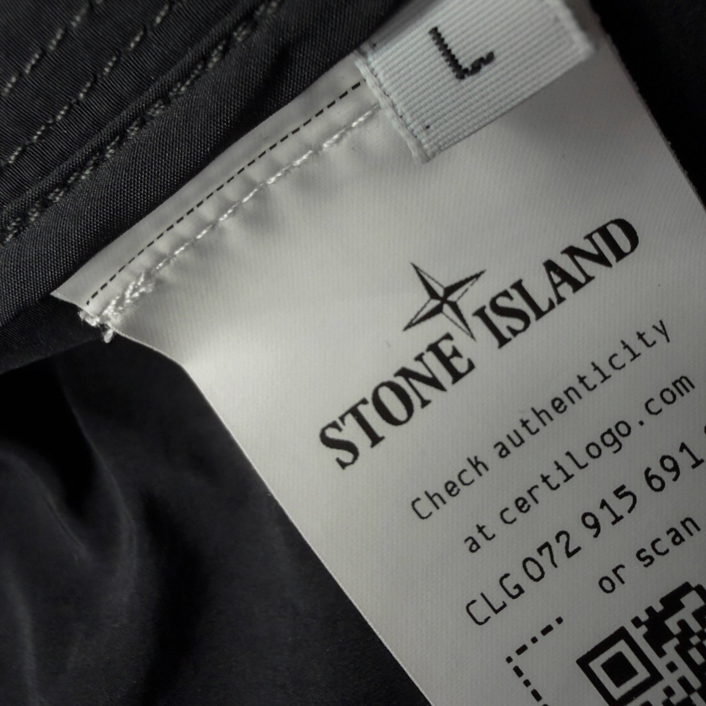 S/S 23 Stone Island Hyper Dense Nylon Raso Car Coat - Black