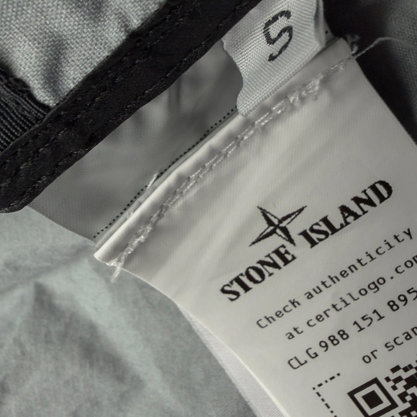 S/S 22 Stone Island Membrana 3L TC Overshirt - Black