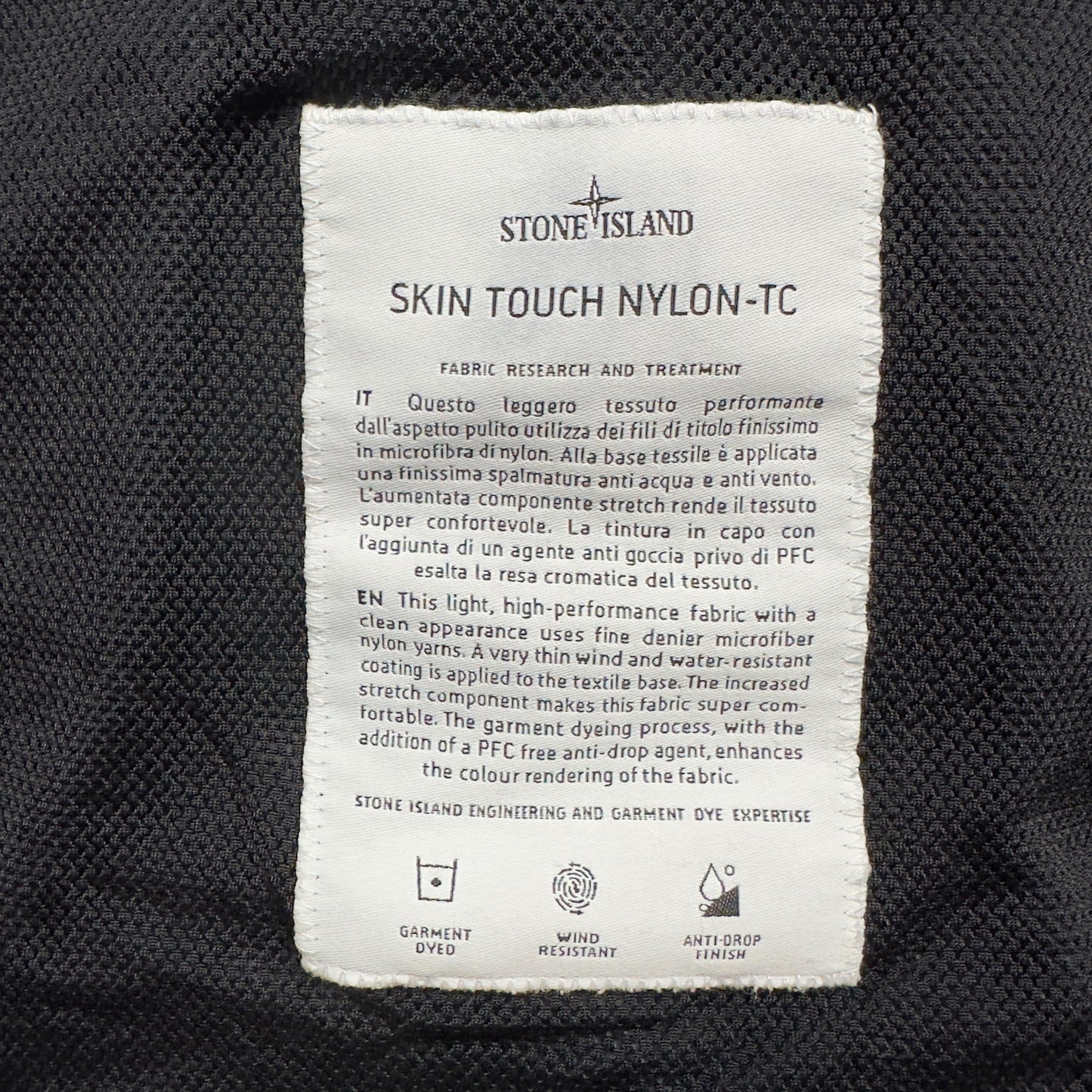 S/S 24 Stone Island Skin Touch Nylon-TC - Navy