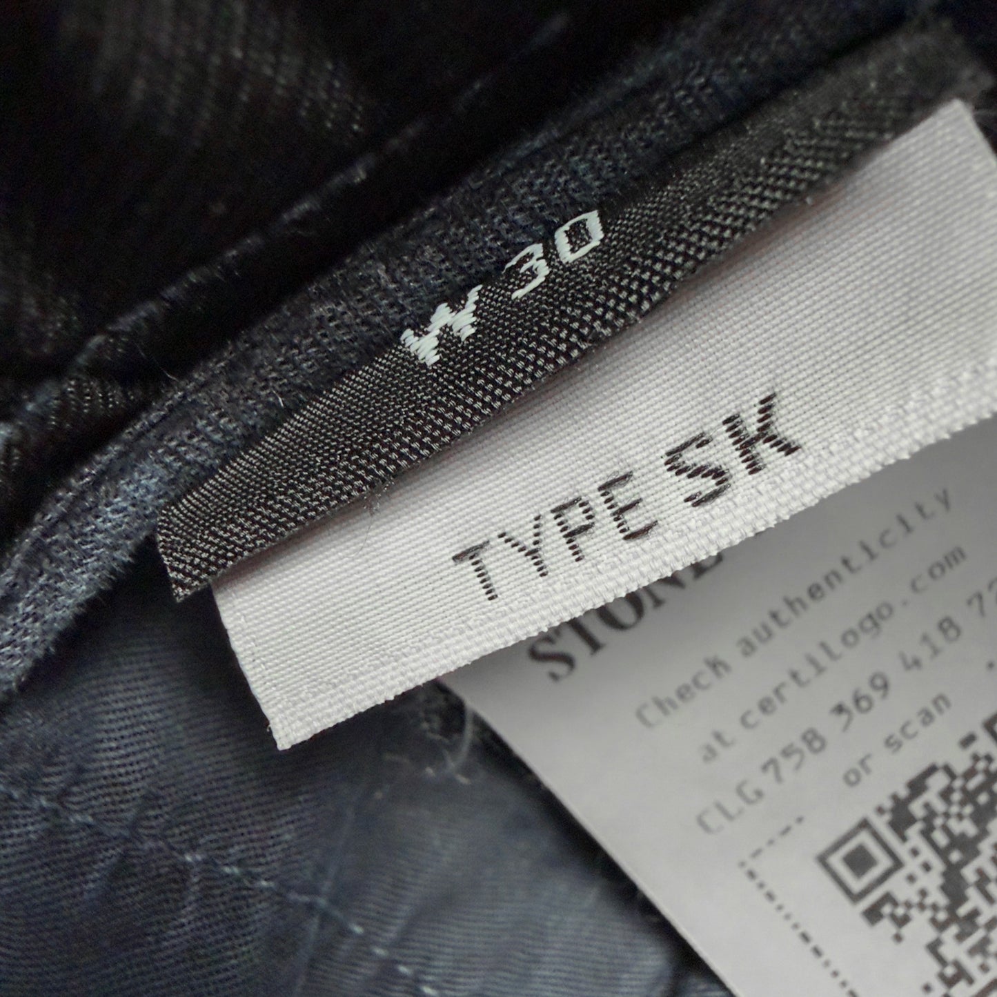 A/W 22 Stone Island Cargo Trousers 30 SK - Navy