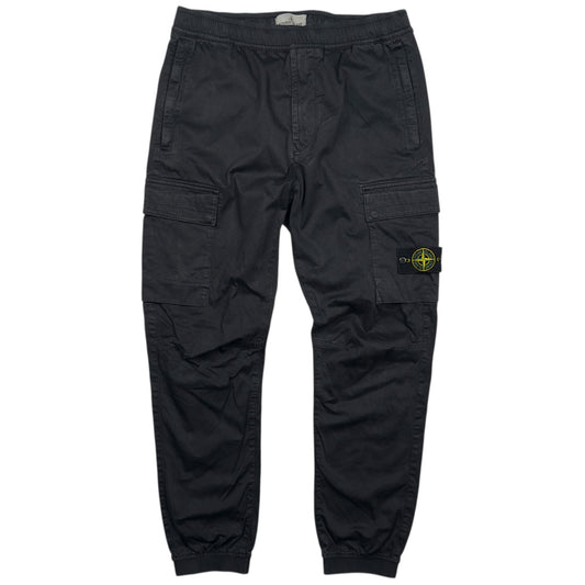 A/W 22 Stone Island Cuffed Cargo Trousers - Black