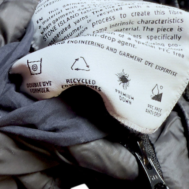A/W 23 Stone Island Reversible Nylon Metal Down Gilet