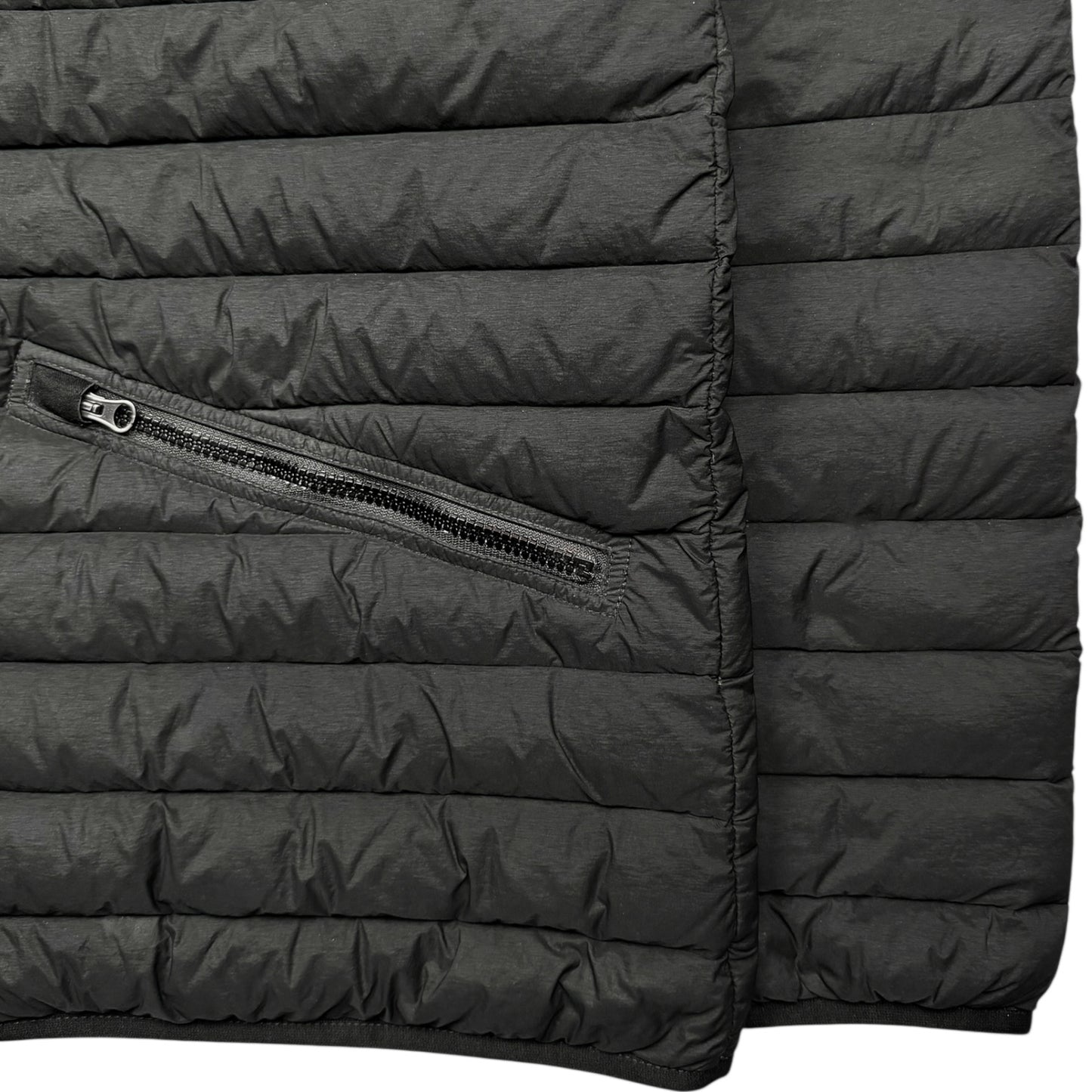 A/W 19 Stone Island Loom Woven Down Chambers Stretch Nylon Down TC Puffer Jacket - Black