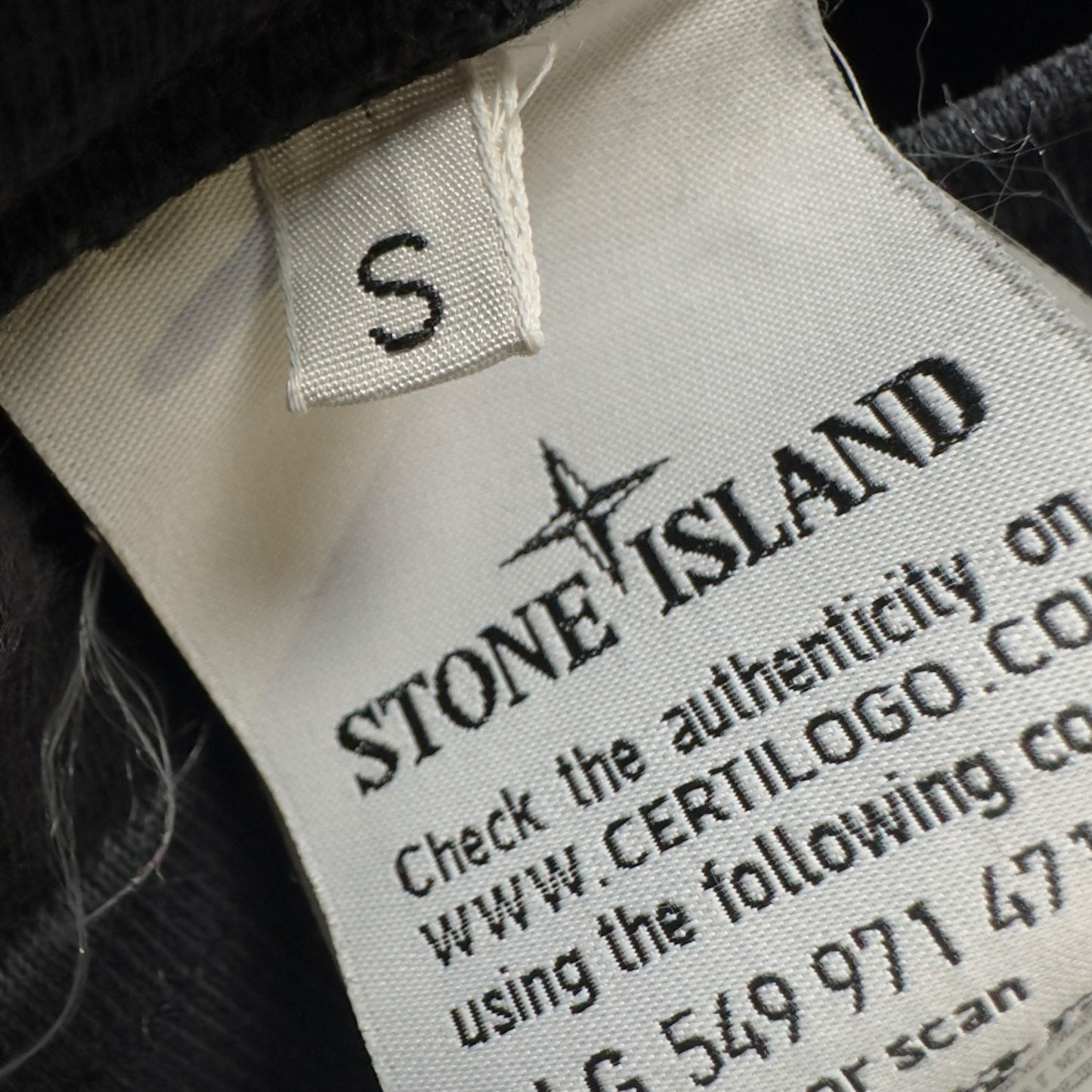 S/S 20 Stone Island Cotton Jersey Cargo Shorts - Black