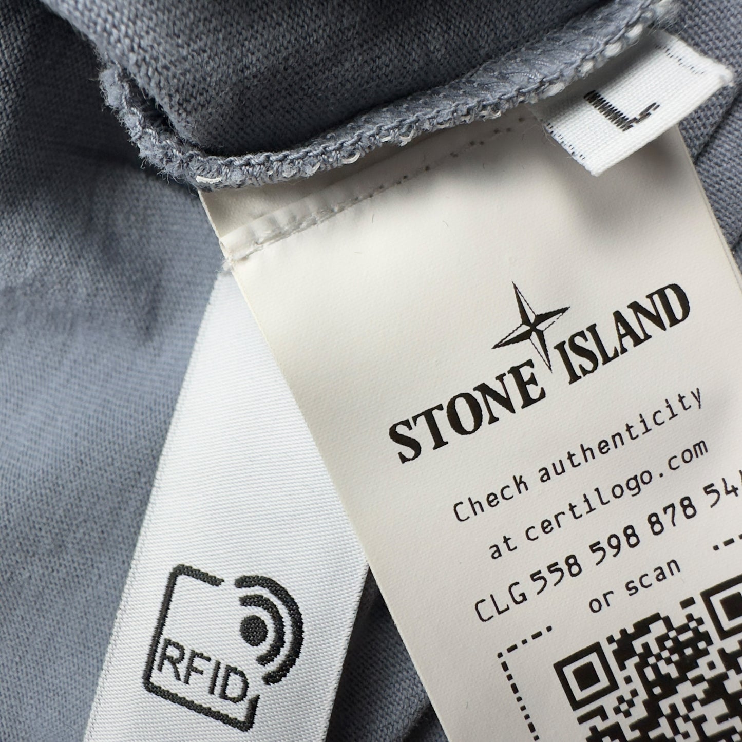 A/W 21 Stone Island 'Lenticular Two' Rubber 3D Logo T-Shirt - Grey