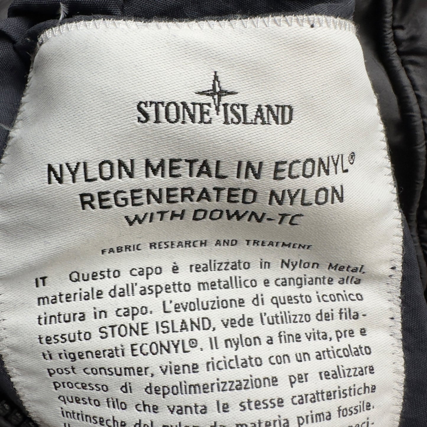 A/W 23 Stone Island Reversible Nylon Metal Down Gilet