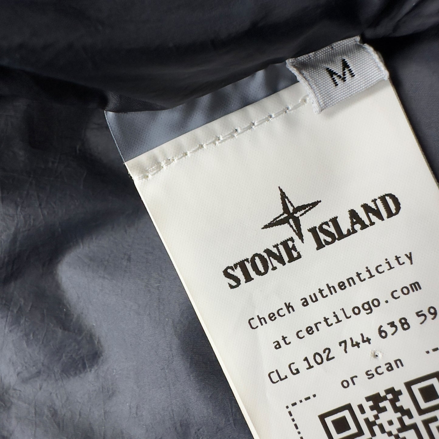 A/W 22 Stone Island Naslan Light Watro Down TC Gilet - Navy