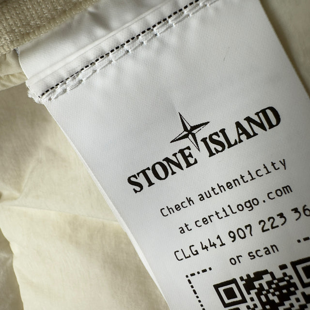 A/W 23 Stone Island Seamless Tunnel Nylon Down TC Puffer Jacket - Cream