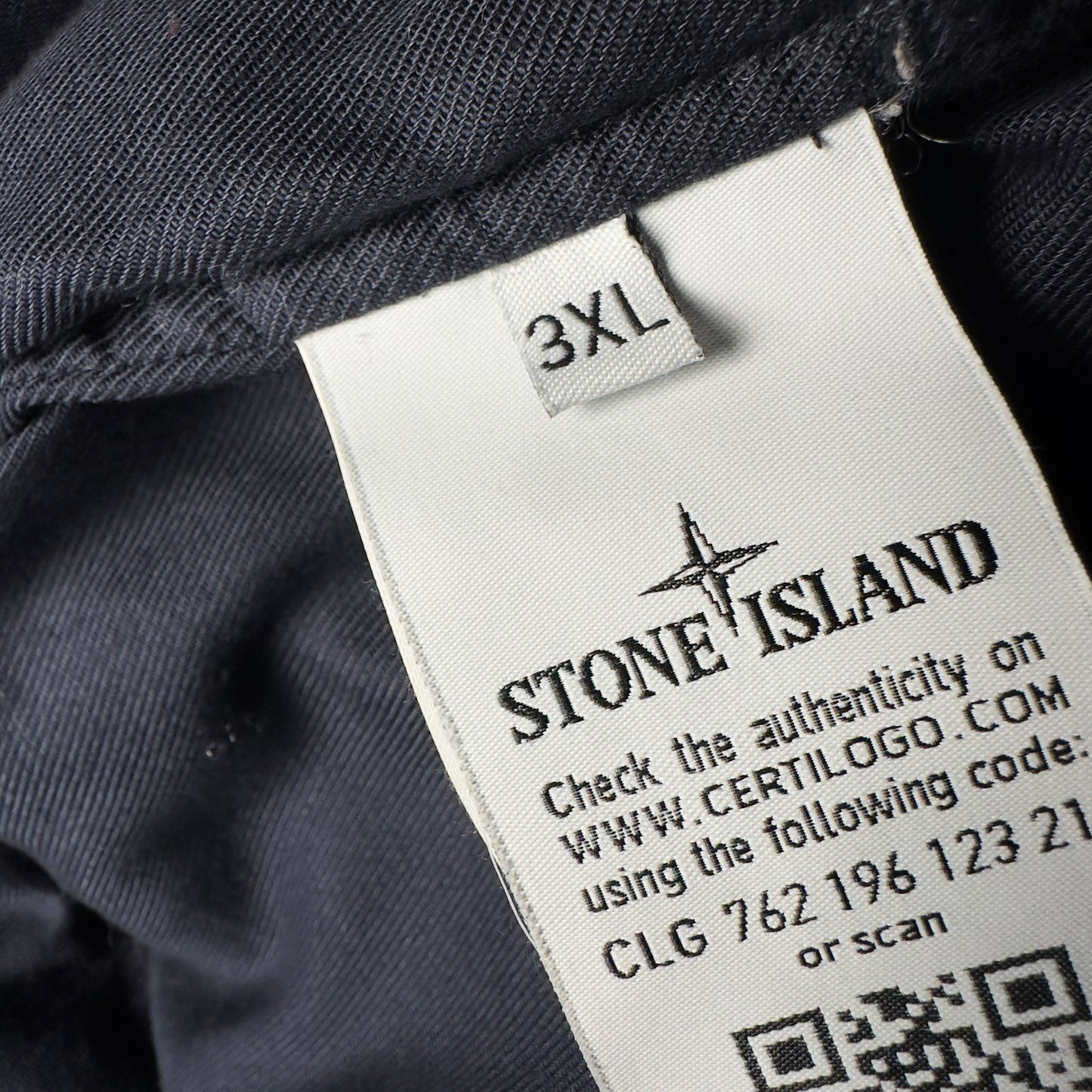 A/W 17 Stone Island Micro Reps Down Fur Trimmed Puffer Parka Jacket - Navy