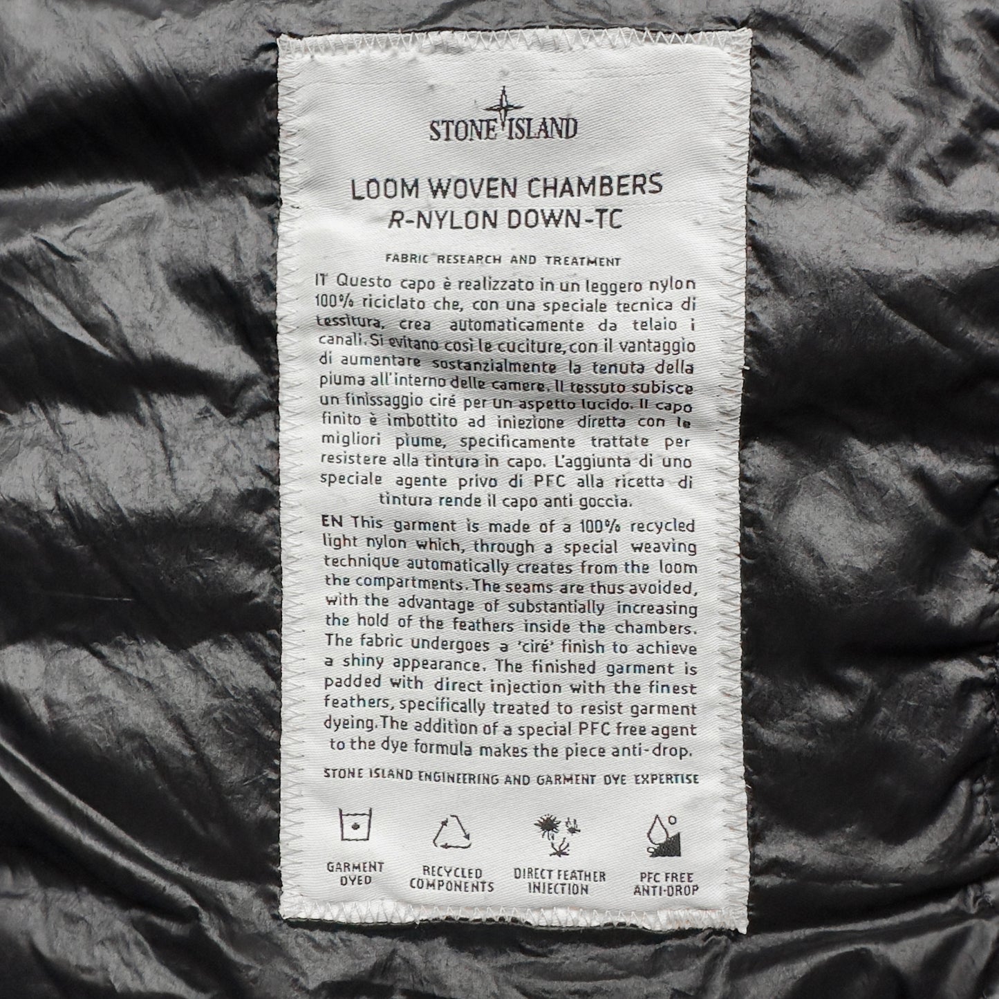 A/W 22 Stone Island Loom Woven Chambers R-Nylon Down TC Puffer Jacket - Black