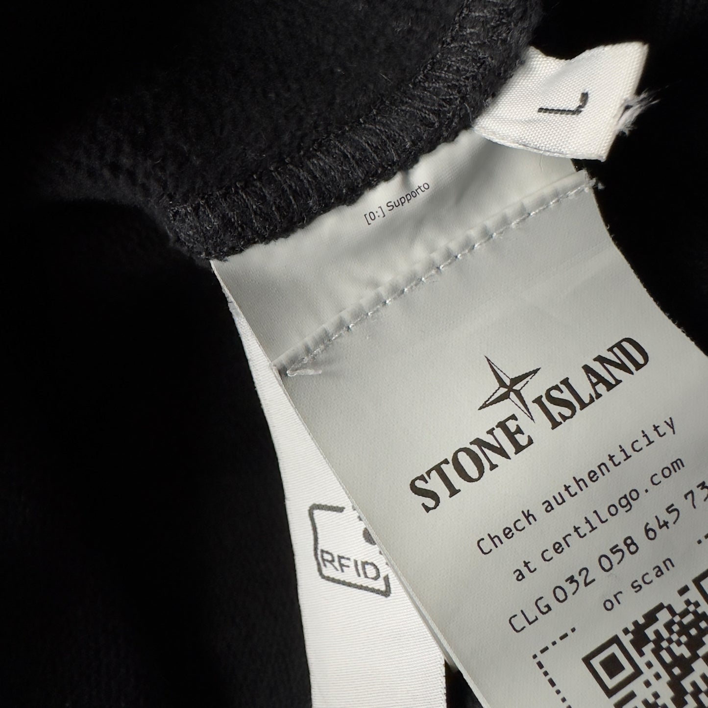 A/W 22 Stone Island Full Zip Hoodie - Black