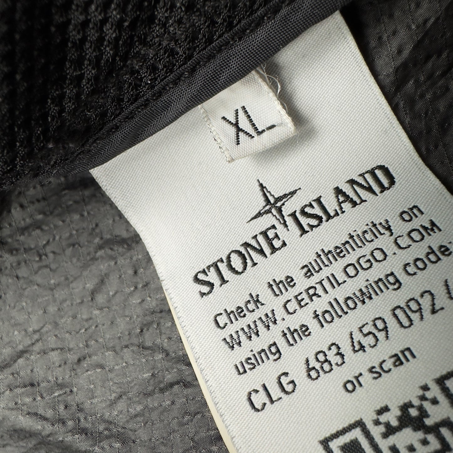 S/S 19 Stone Island Nylon Metal Watro Ripstop Windbreaker Jacket - Black