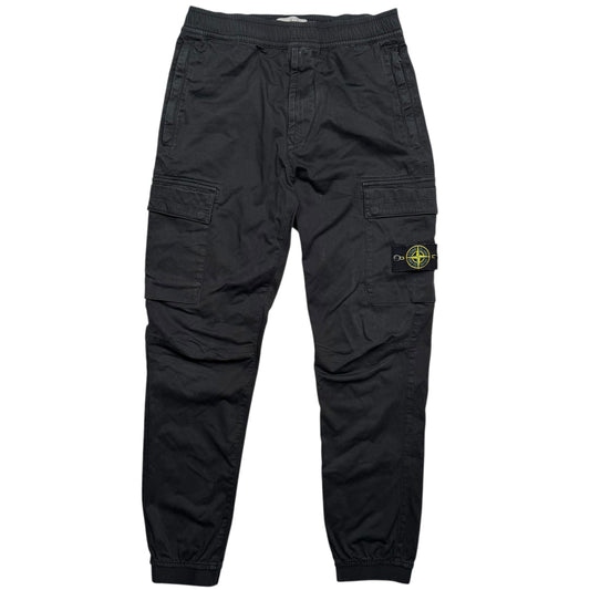 A/W 22 Stone Island Cuffed Cargo Trousers - Black