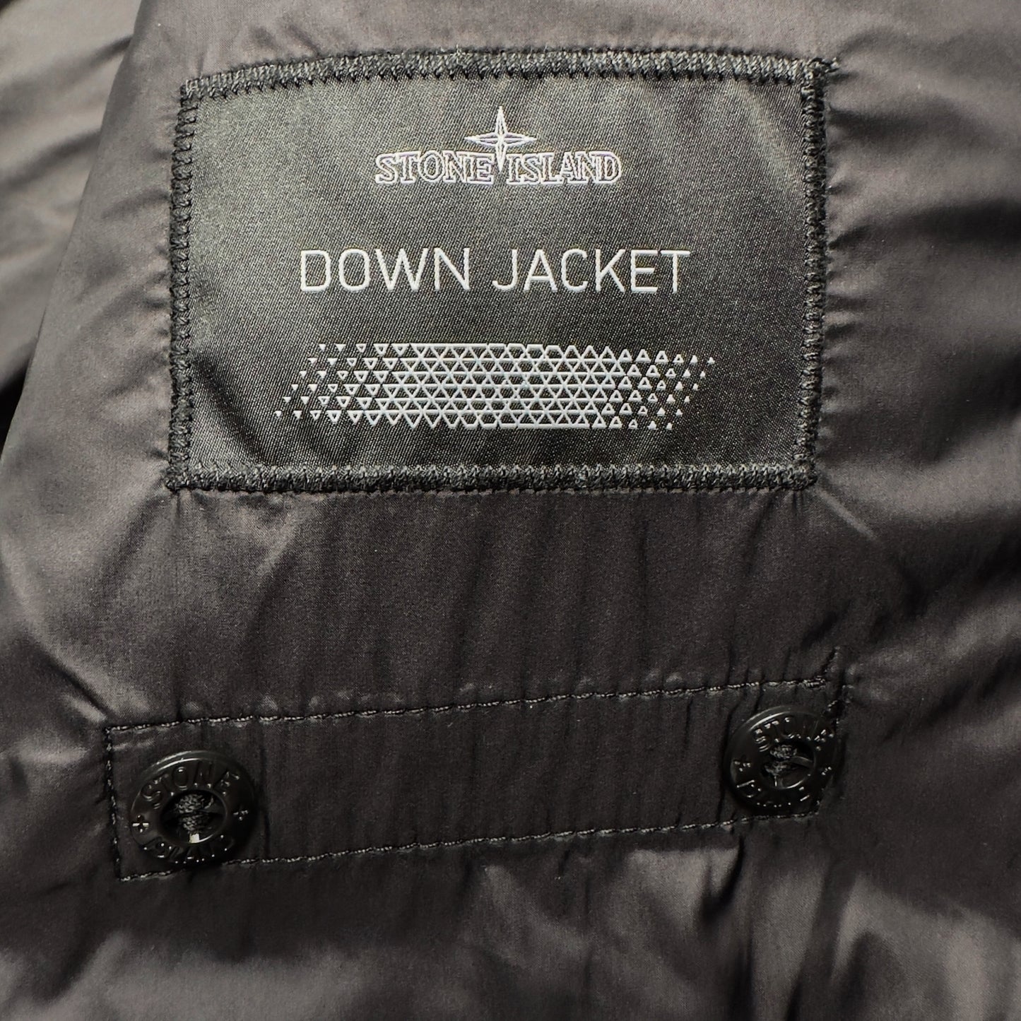 A/W 22 Stone Island Shadow Project Textile Non Woven Poly Down Gilet