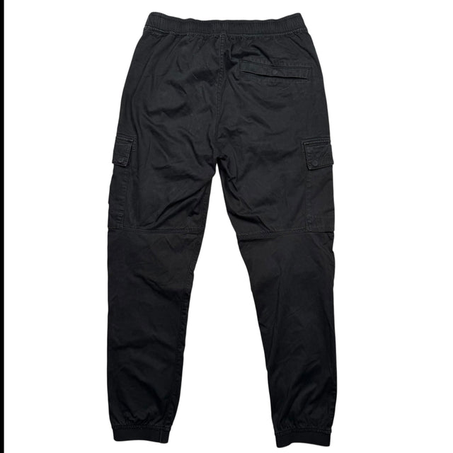 A/W 22 Stone Island Cuffed Cargo Trousers - Black