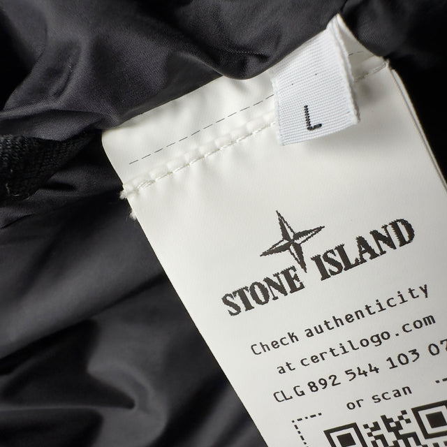 A/W 22 Stone Island Shadow Project Textile Non Woven Poly Down Gilet