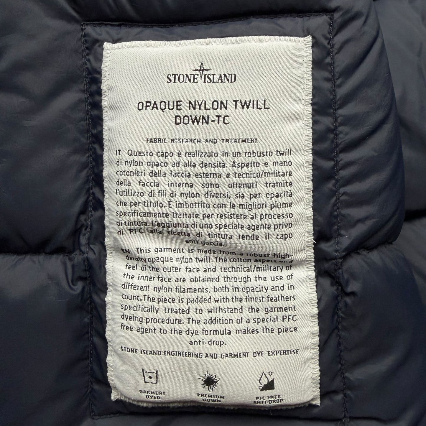 A/W 22 Stone Island Opaque Nylon Twill Down-TC Balaclava Puffer Jacket - Navy