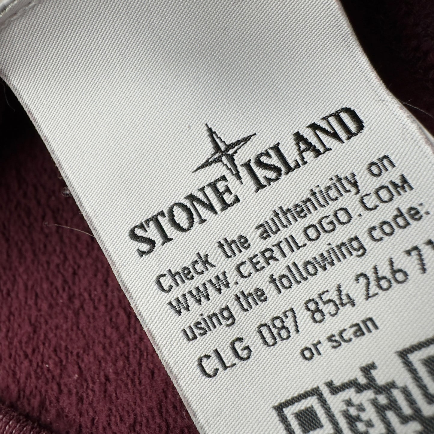 A/W 17 Stone Island Frost Crewneck Sweater - Burgundy