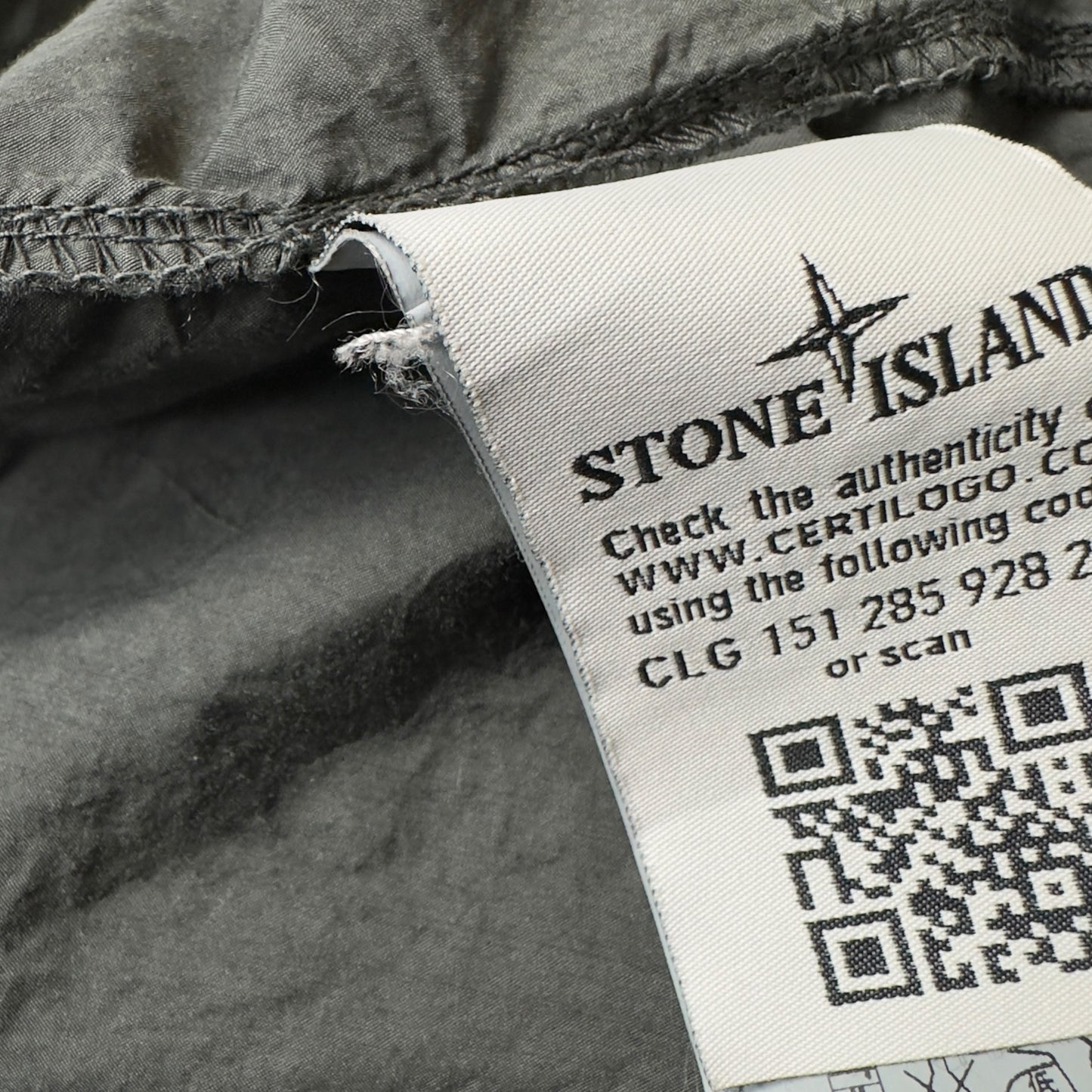 S/S 15 Stone Island Cotton Blend Poplin Multipocket Hooded Overshirt - Grey