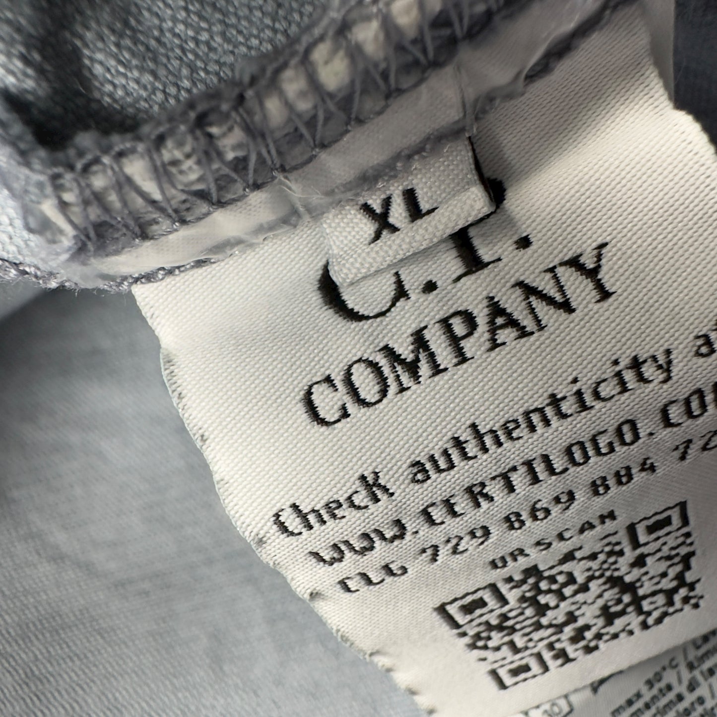 C.P. Company Corduroy Quarter Zip Overshirt - Blue