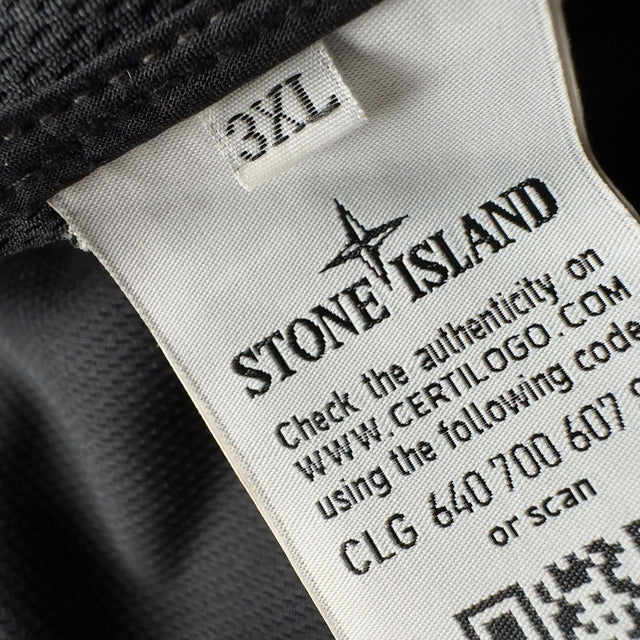 S/S 20 Stone Island Light Soft Shell R - Black