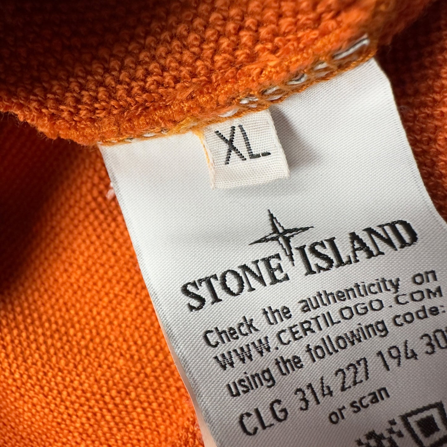 A/W 19 Stone Island Lamy Flock NYCO Crewneck Sweater
