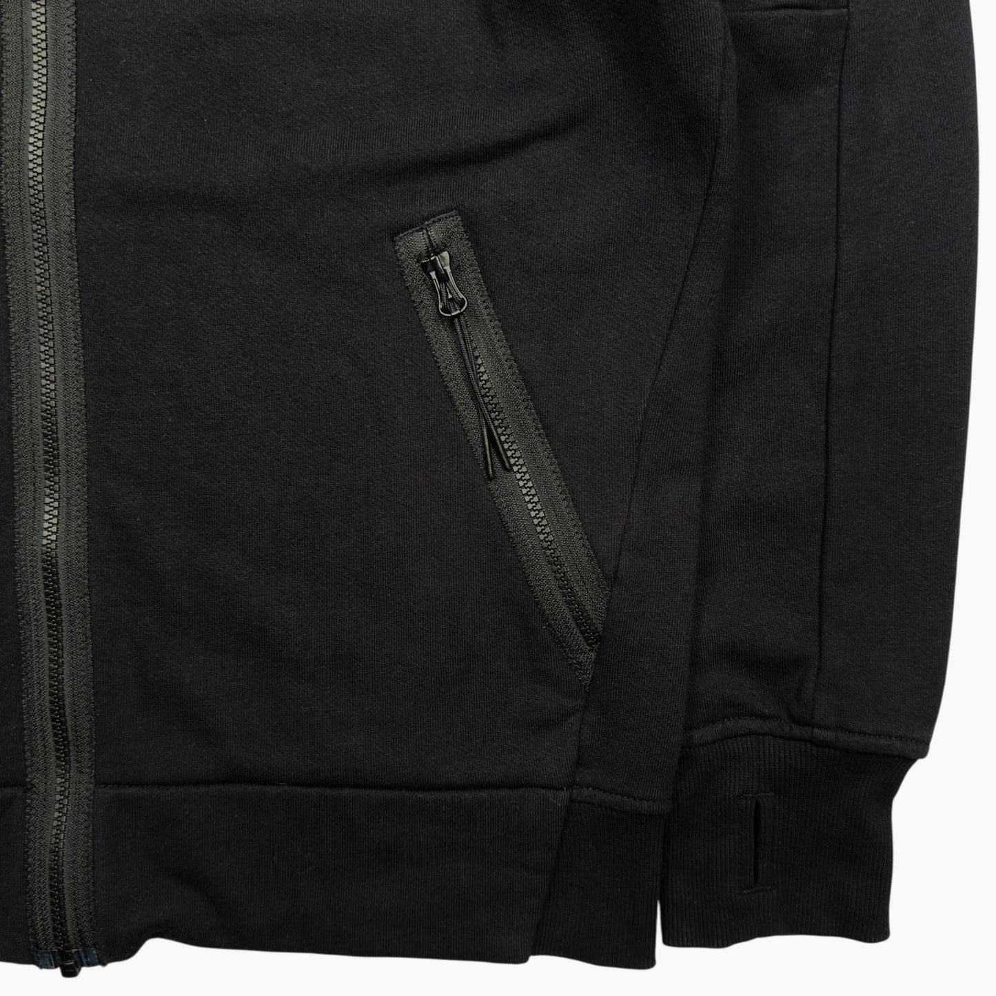 C.P. Company Diagonal Raised Fleece Goggle Full Zip - Black