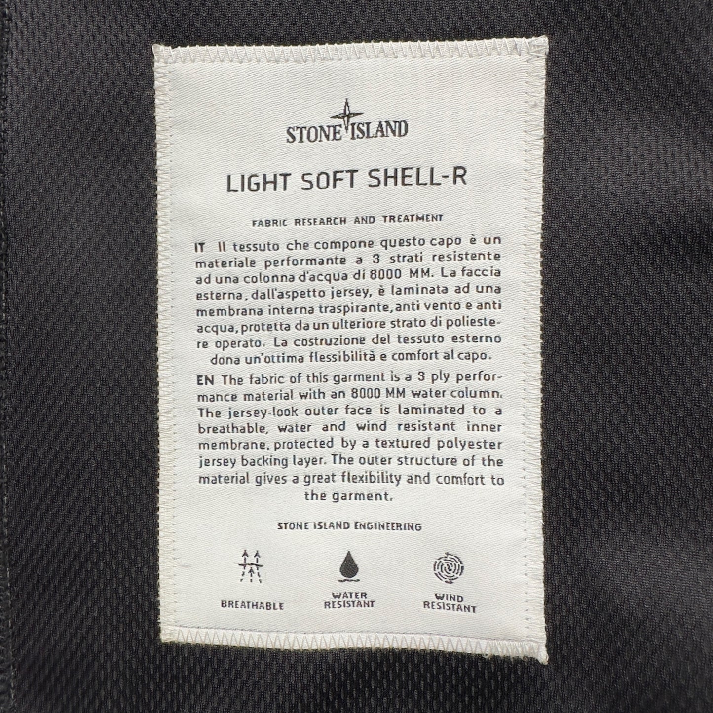 S/S 16 Stone Island Light Soft Shell R - Black