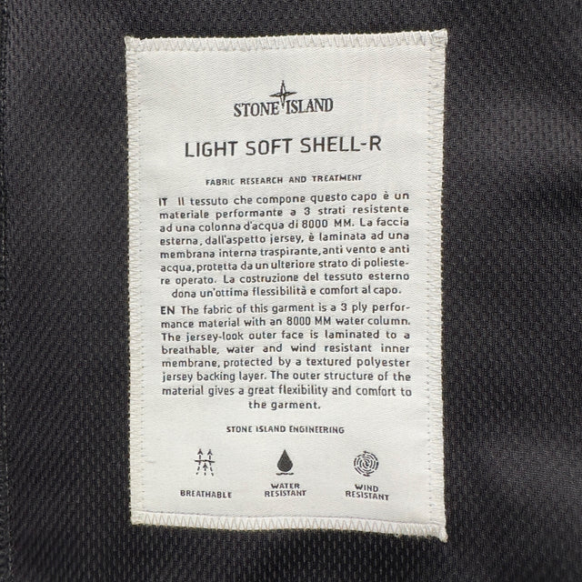 S/S 16 Stone Island Light Soft Shell R - Black