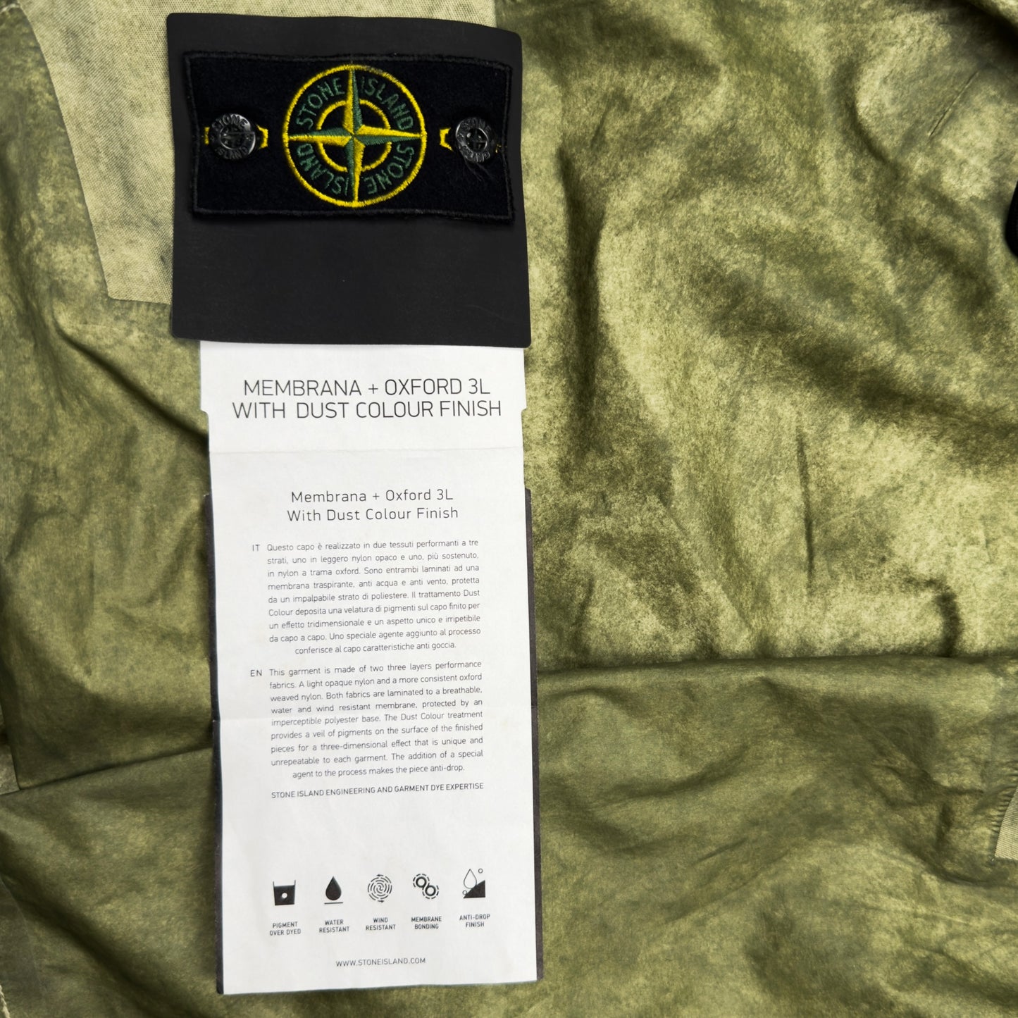 S/S 20 Stone Island Membrana + Oxford 3L Dust Colour Finish