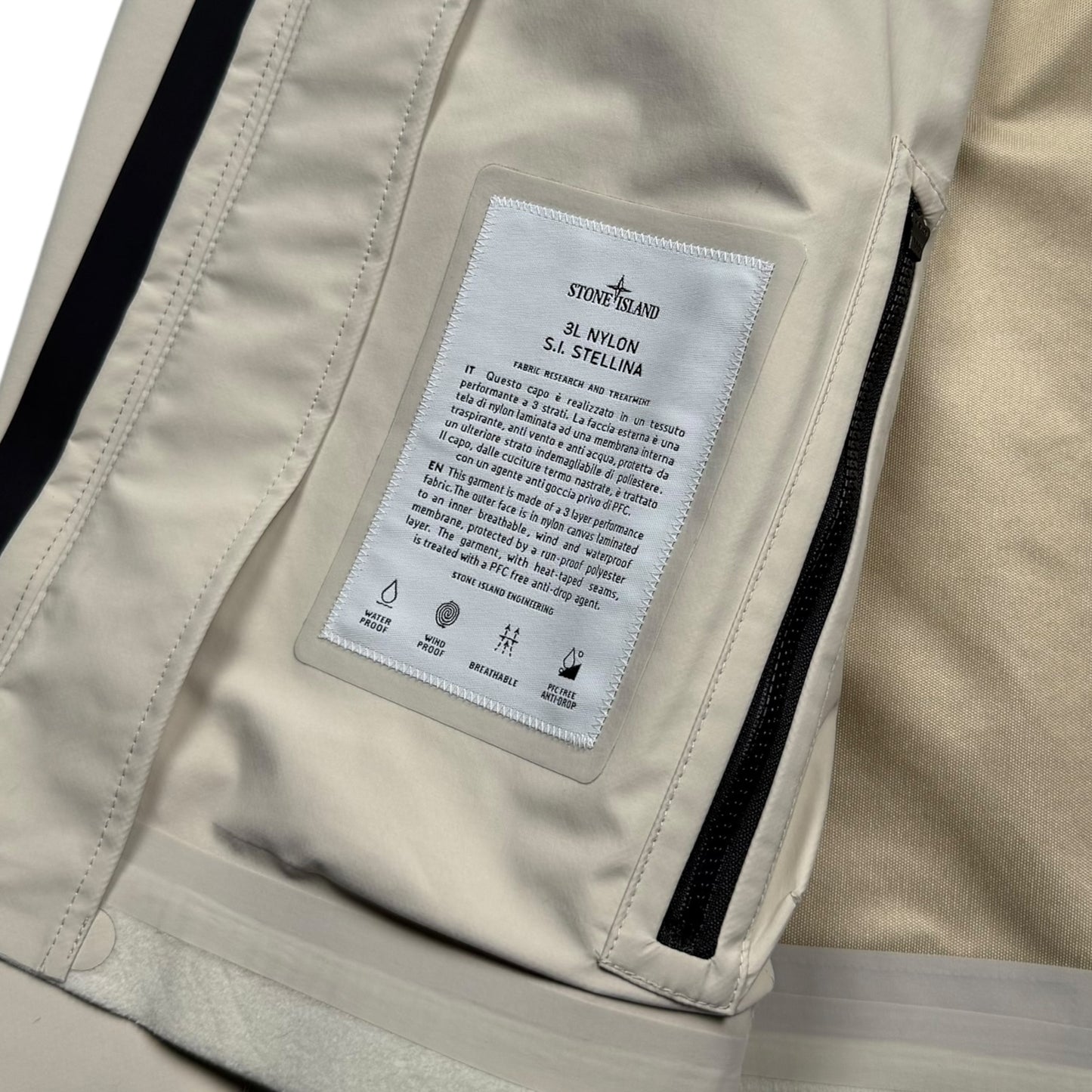 A/W 23 Stone Island Stellina 3L Nylon Waterproof Jacket