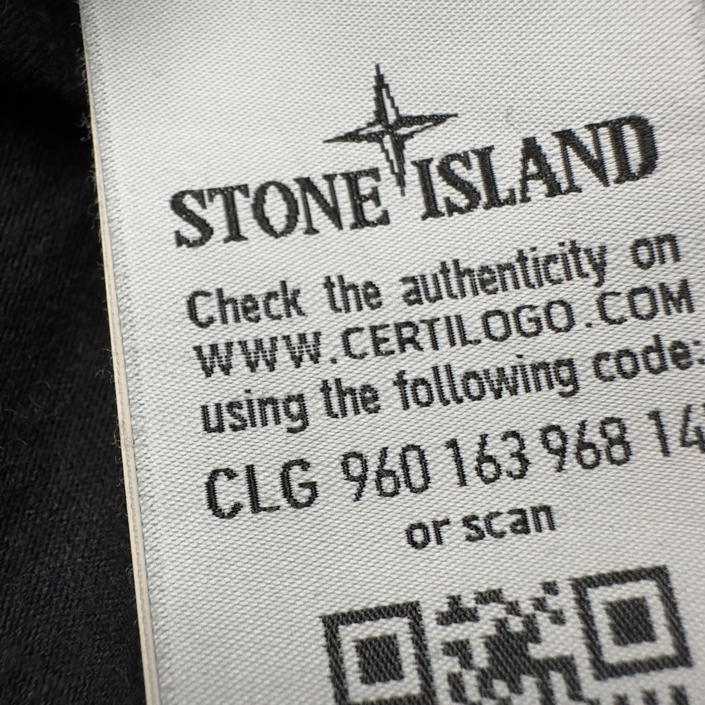 A/W 20Stone Island 'MURAL ONE' Print Long Sleeve T-Shirt