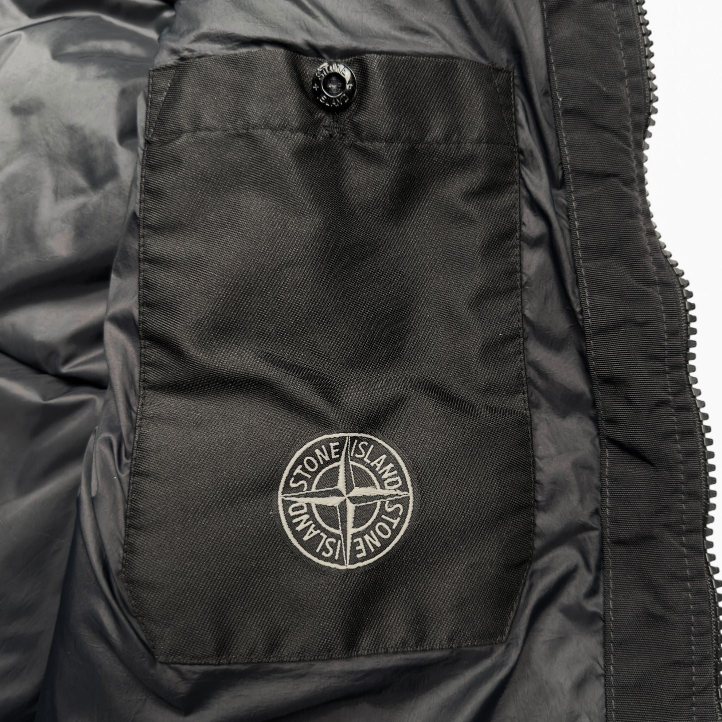 A/W 22 Stone Island Crinkle Reps R-NY Down Gilet - Black