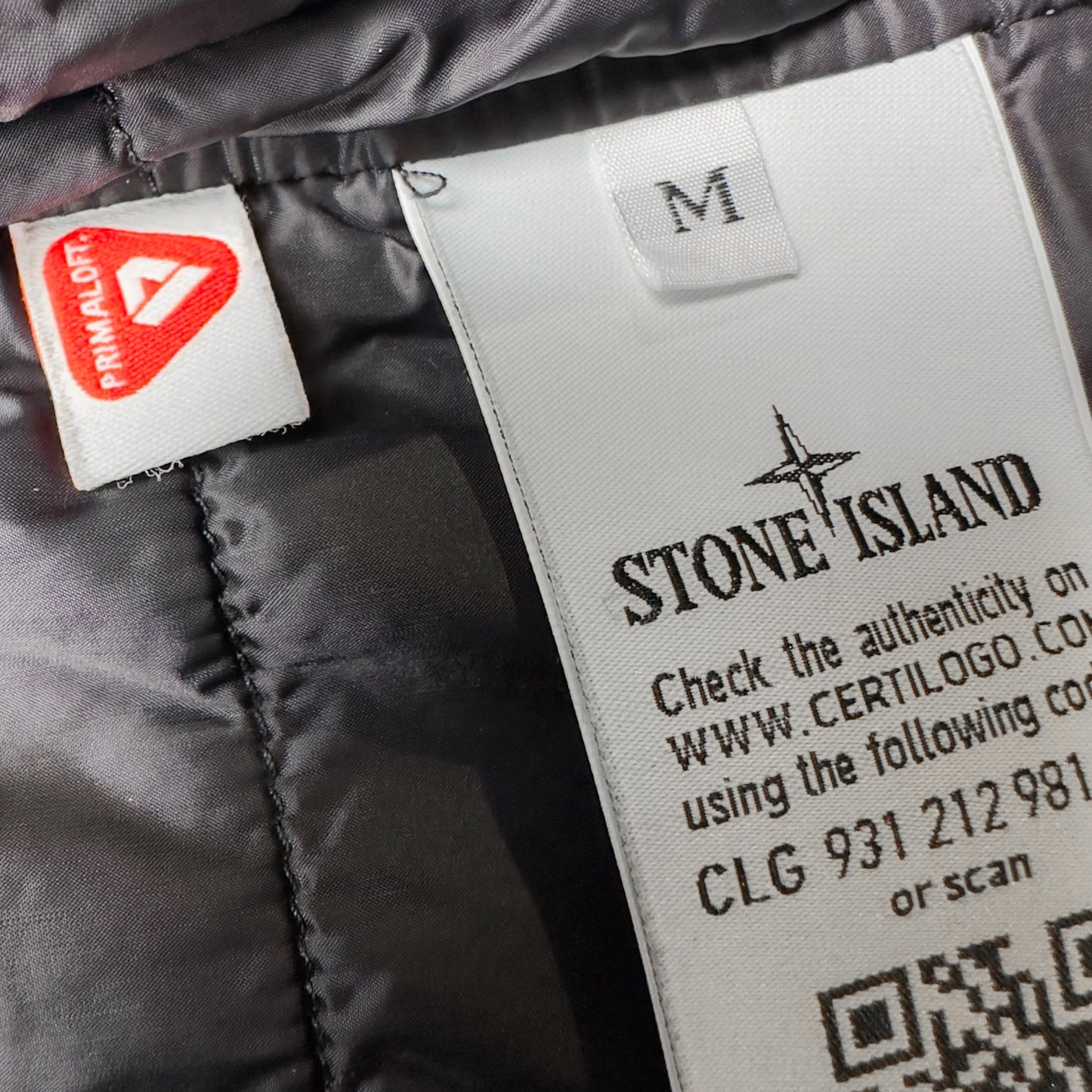 A/W 20 Stone Island Soft Shell Primaloft Car Coat - Black
