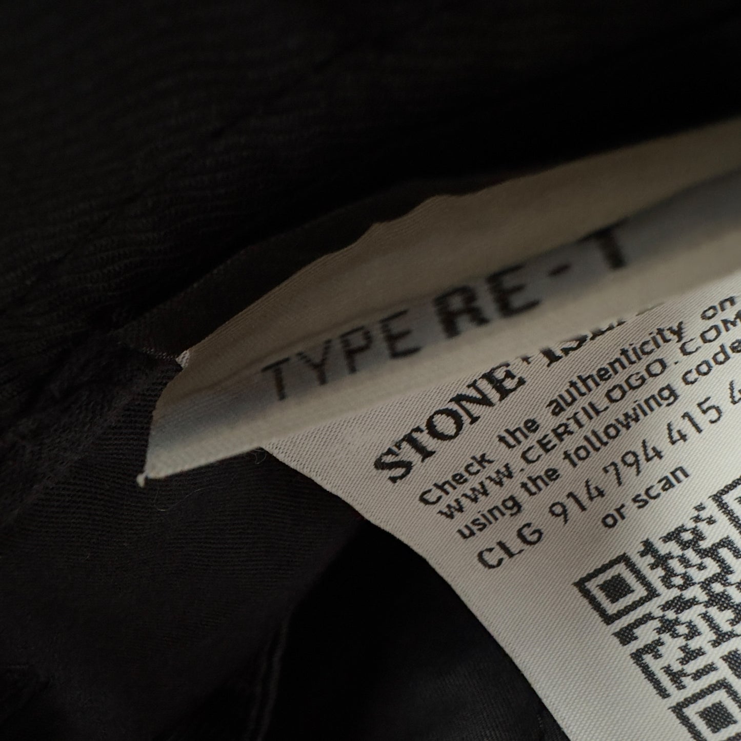 S/S 21 Stone Island Cargo Trousers - Black