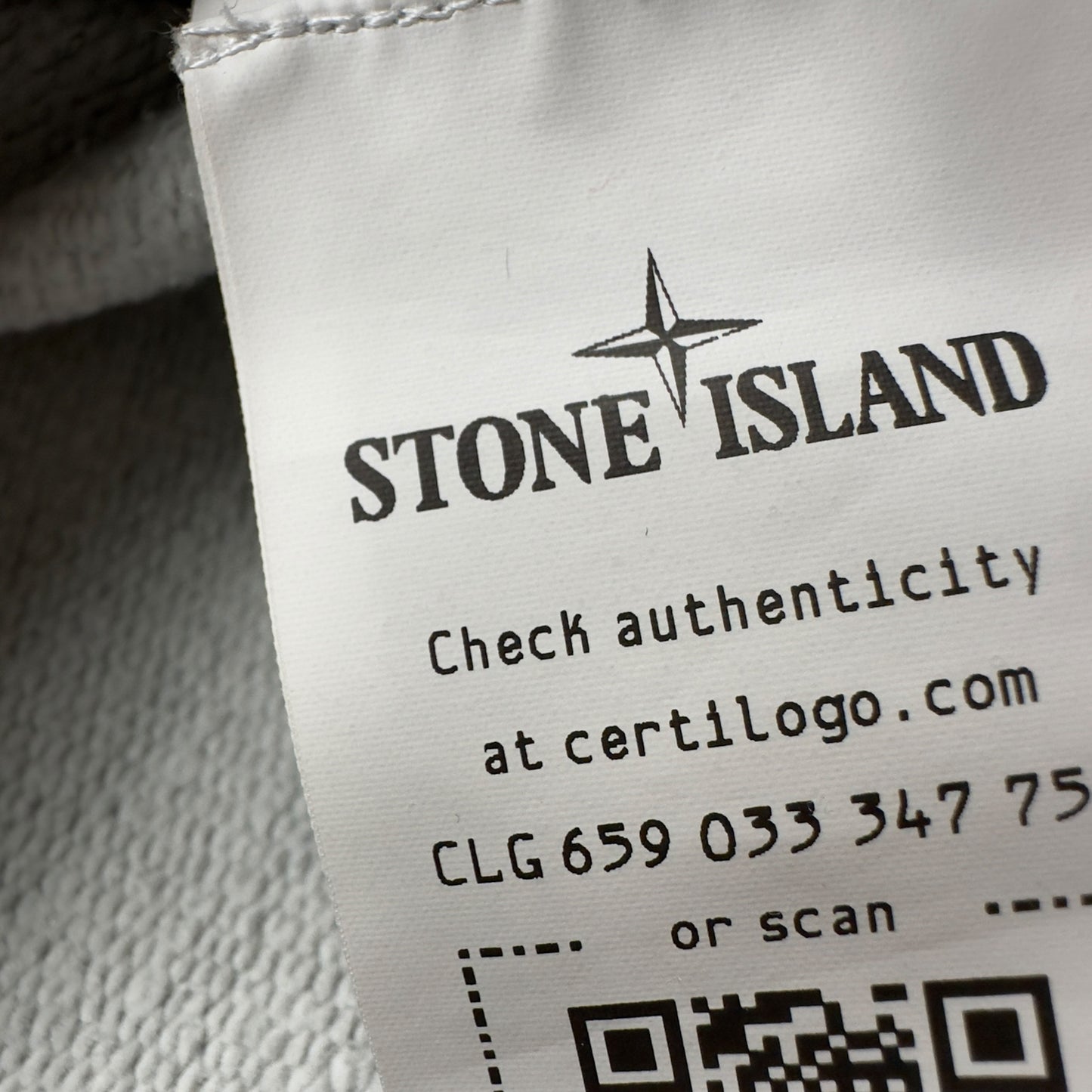 A/W 22 Stone Island Hoodie - Grey